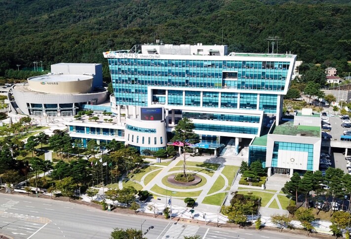 이천시, 도·공예 공방 ‘2025 공...