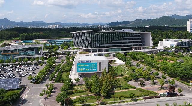 완주 고산면에 광역농기계수리센터 들어...