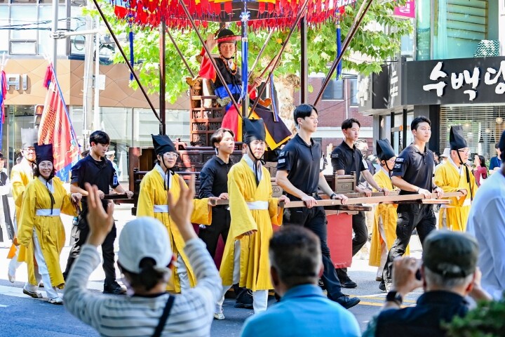 예술과 드라마, 그리고 남강에 스민 ...